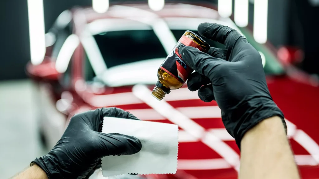 How To Use Chemical Coating To Polish Alloy Wheels